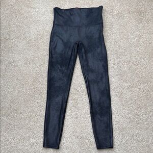 SPANX Perfect Mid Rise Faux Leather Skinny Leg Black Wash Leggings Size Large